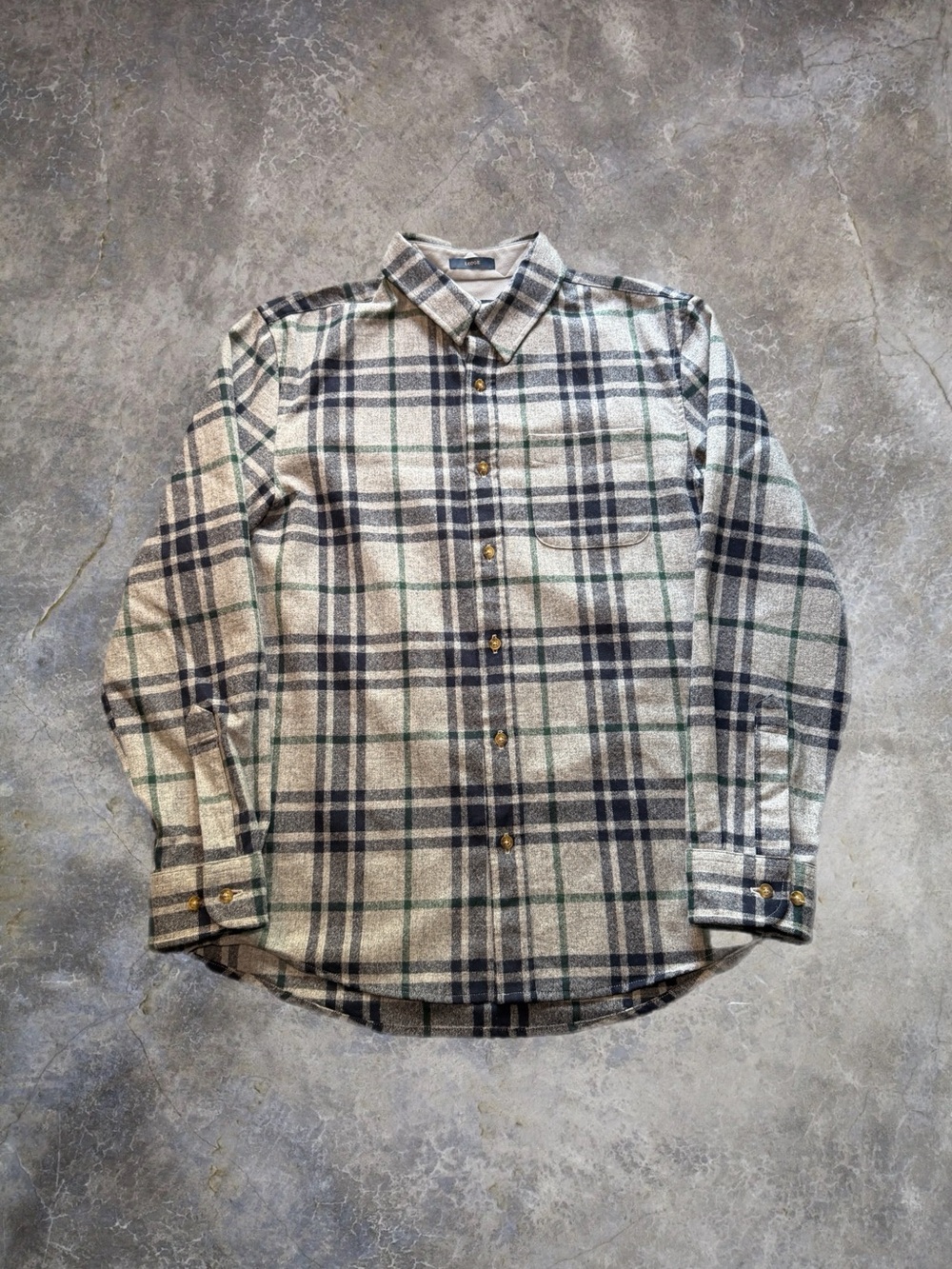 Pendleton Lodge Flannel Shirt Mens Medium Gray Plaid Button Up Wool Blend